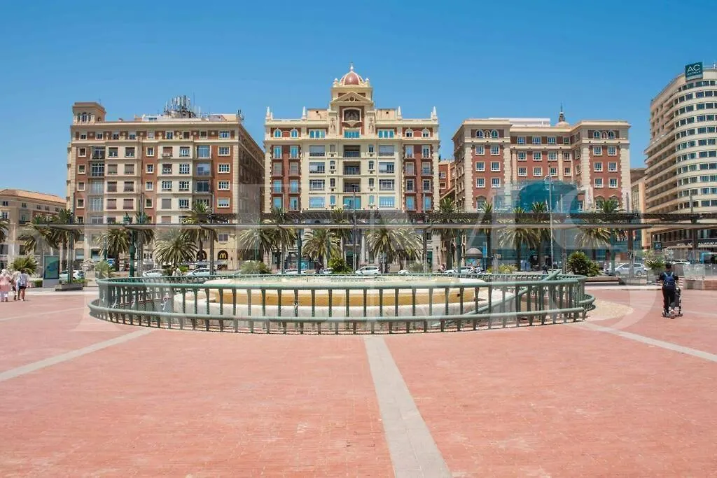 Central Apartment With Private Patio By Rems Malaga Spain